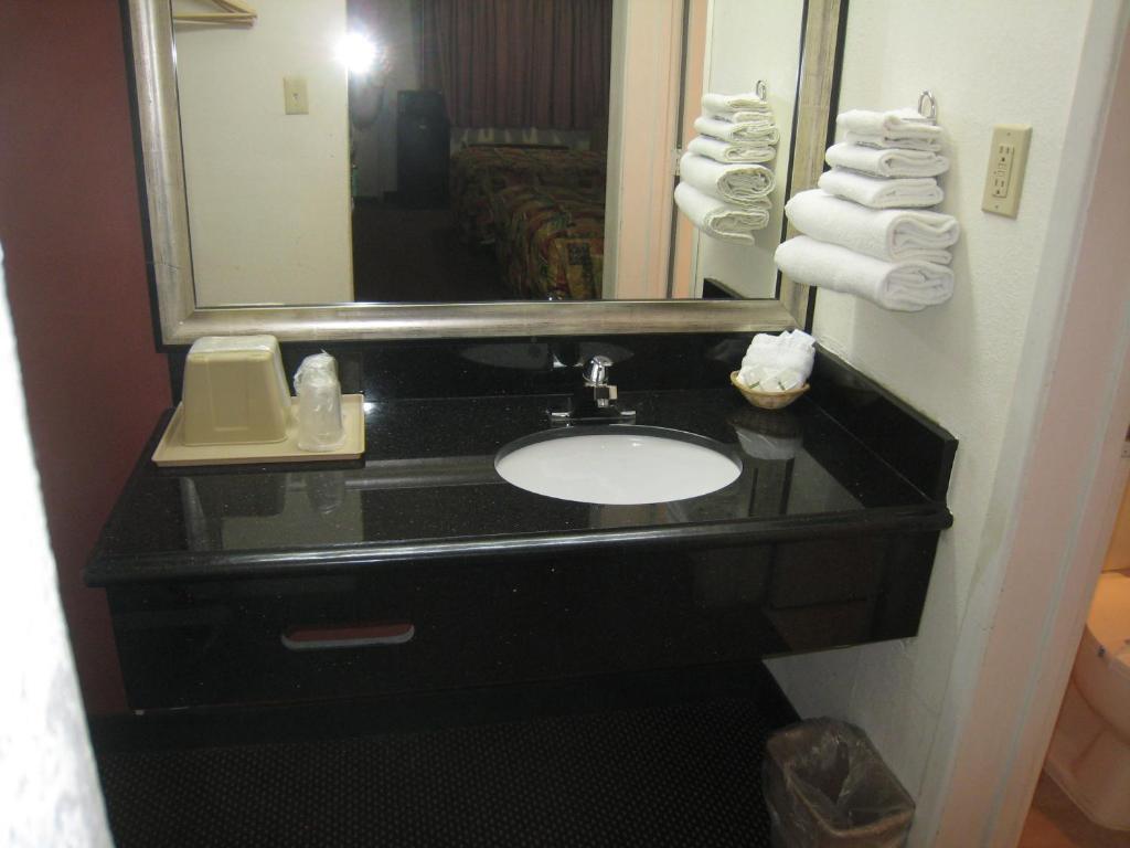 Motel 8 Maricopa 외부 사진